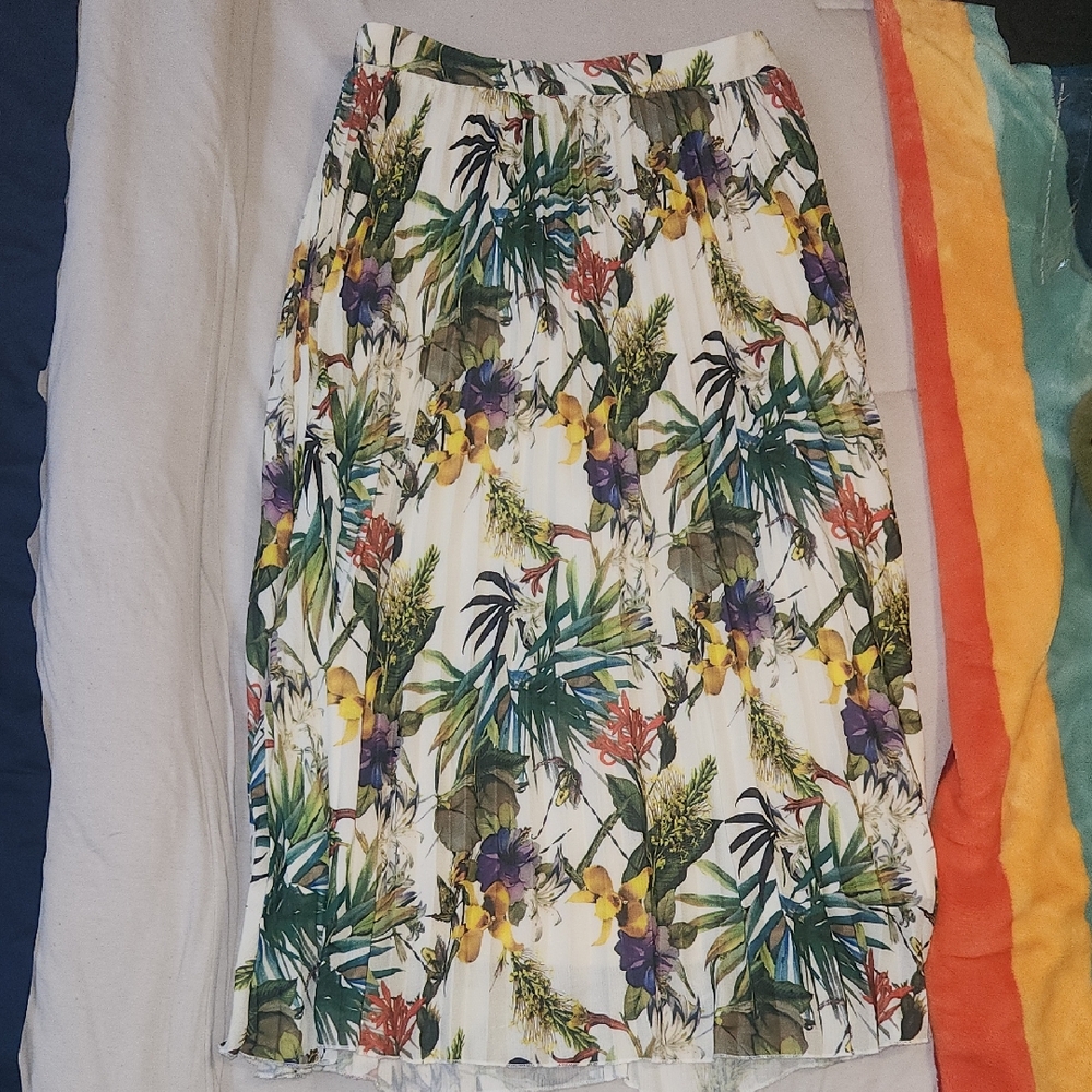 White Floral Tropical Midi Skirt - Green & Yellow Print